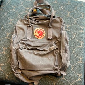 Bag pack by Fjalllraven, preowned